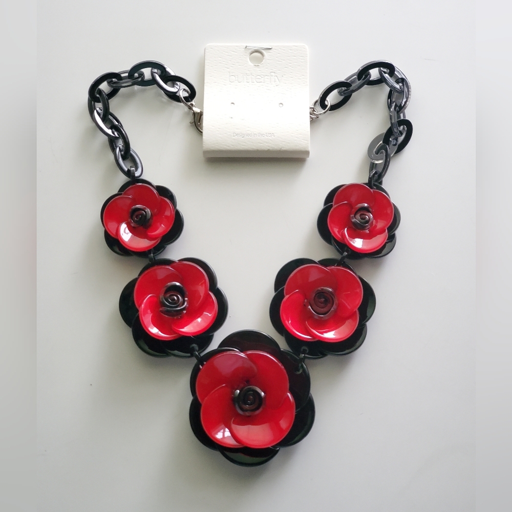Artsy Flower Statement Necklace